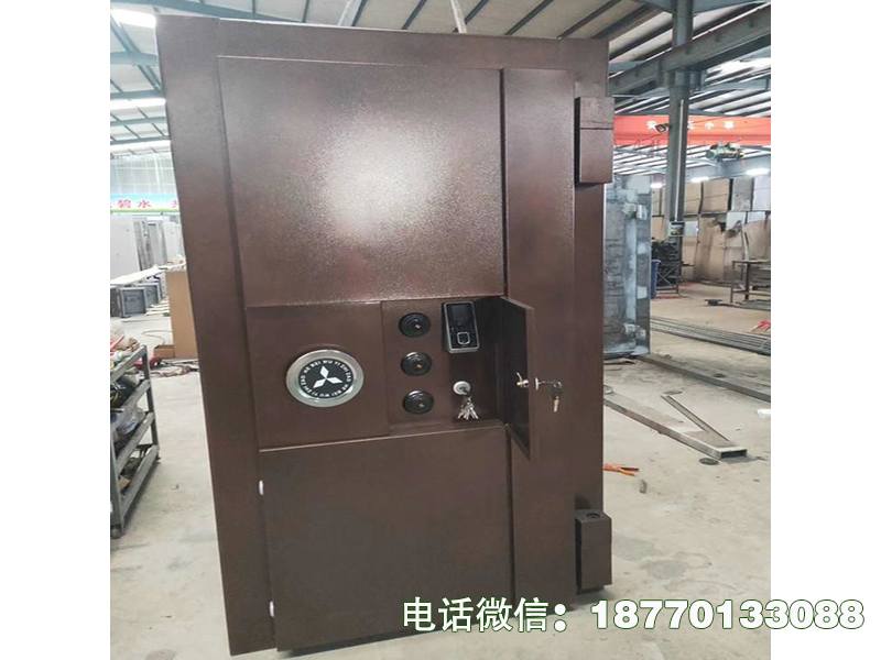 博物馆C级金库门